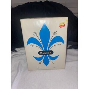 VINTAGE KAYSER SEAMLESS LICORICE STOCKINGS (SIZE 9M)